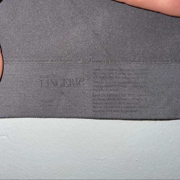 Stretchy Gray Tank - Picture 4 of 6